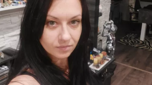 Силвия е само на 33 години и трябва да живее! | Сайт за дарения | Дарителски кампании | Без комисионна