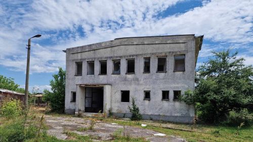 Ремонт на физкултурен салон към училище, в с. Студена, област Хасково | Сайт за дарения | Дарителски кампании | Без комисионна